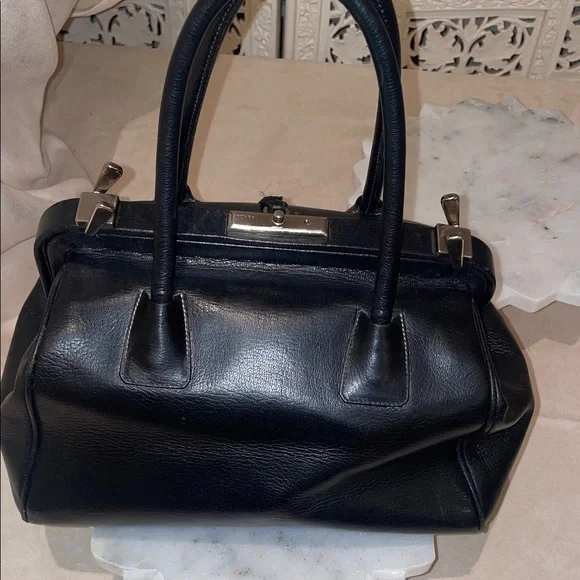 Prada  Doctors black Leather bag with  Silver hardware - Picture 11 of 16